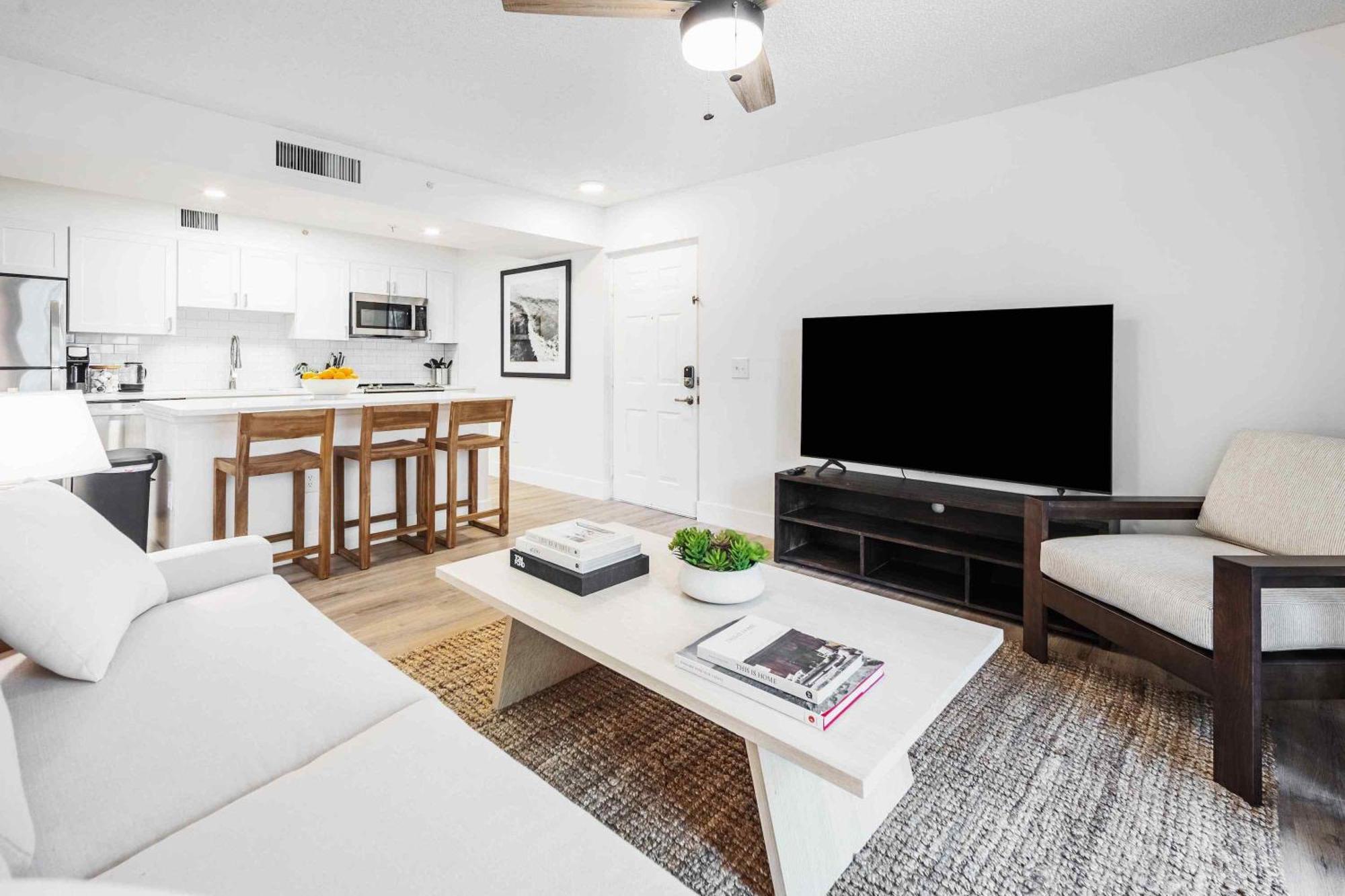 Stunning Centrally Located Apartments At New River Cove In South Florida Fort Lauderdale Exterior foto