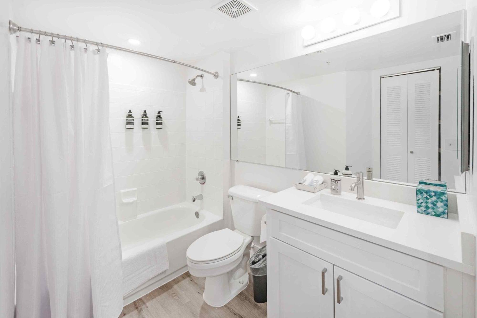 Stunning Centrally Located Apartments At New River Cove In South Florida Fort Lauderdale Habitación foto